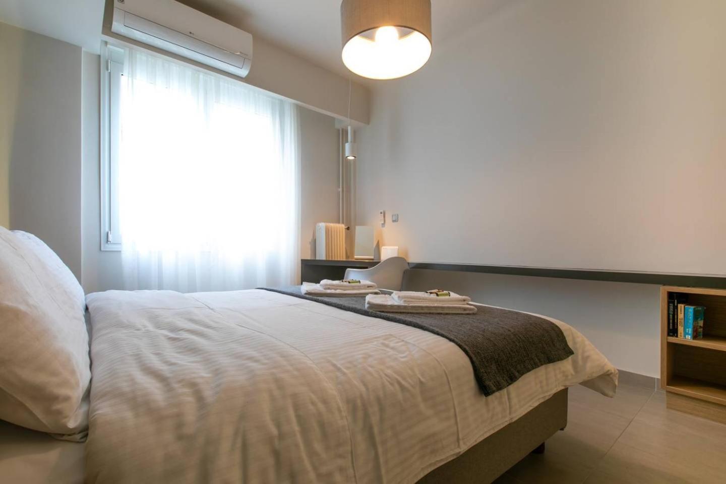 Toni'S Studio Syntagma, 1 Min From Metro Station Athens Exterior photo